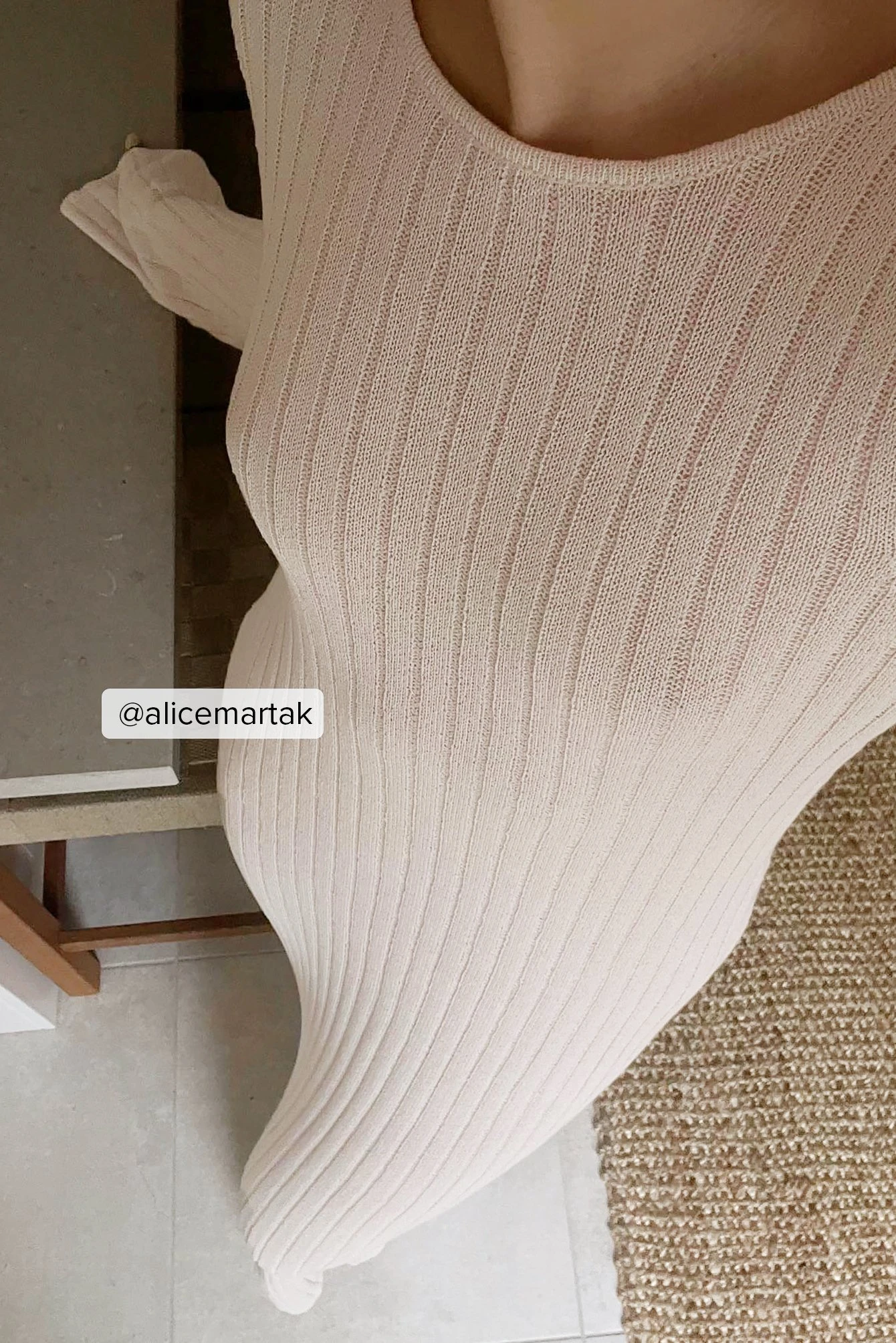 NA-KD Robe Longue En Maille Côtelée à Décolleté Profond Au Dos