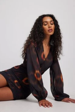 Robe En Mousseline Avec Décolleté En V