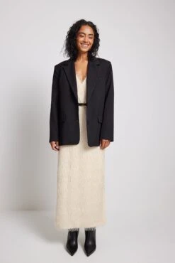 Robe Longue à Plumes