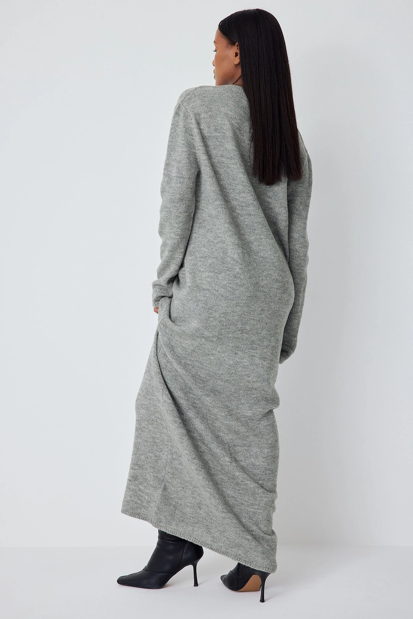 NA-KD Robe Longue En Maille Ă Encolure En V Profonde â Image 8