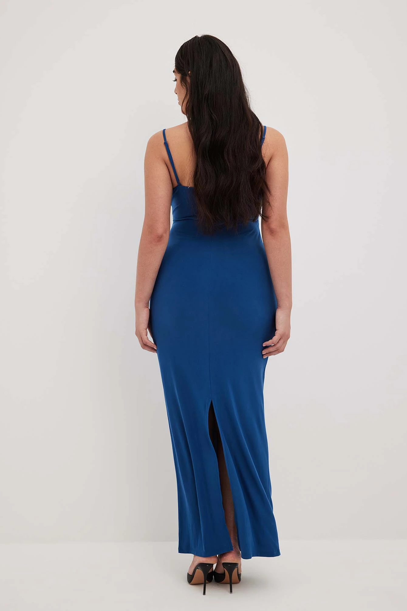 Robe Drapée à Fines Bretelles – Image 13