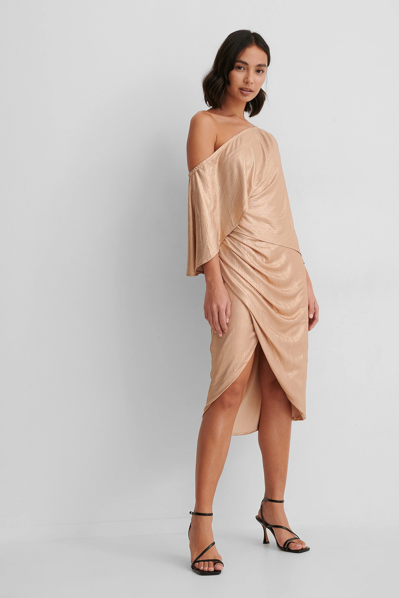 Robe Asymétrique – Image 3