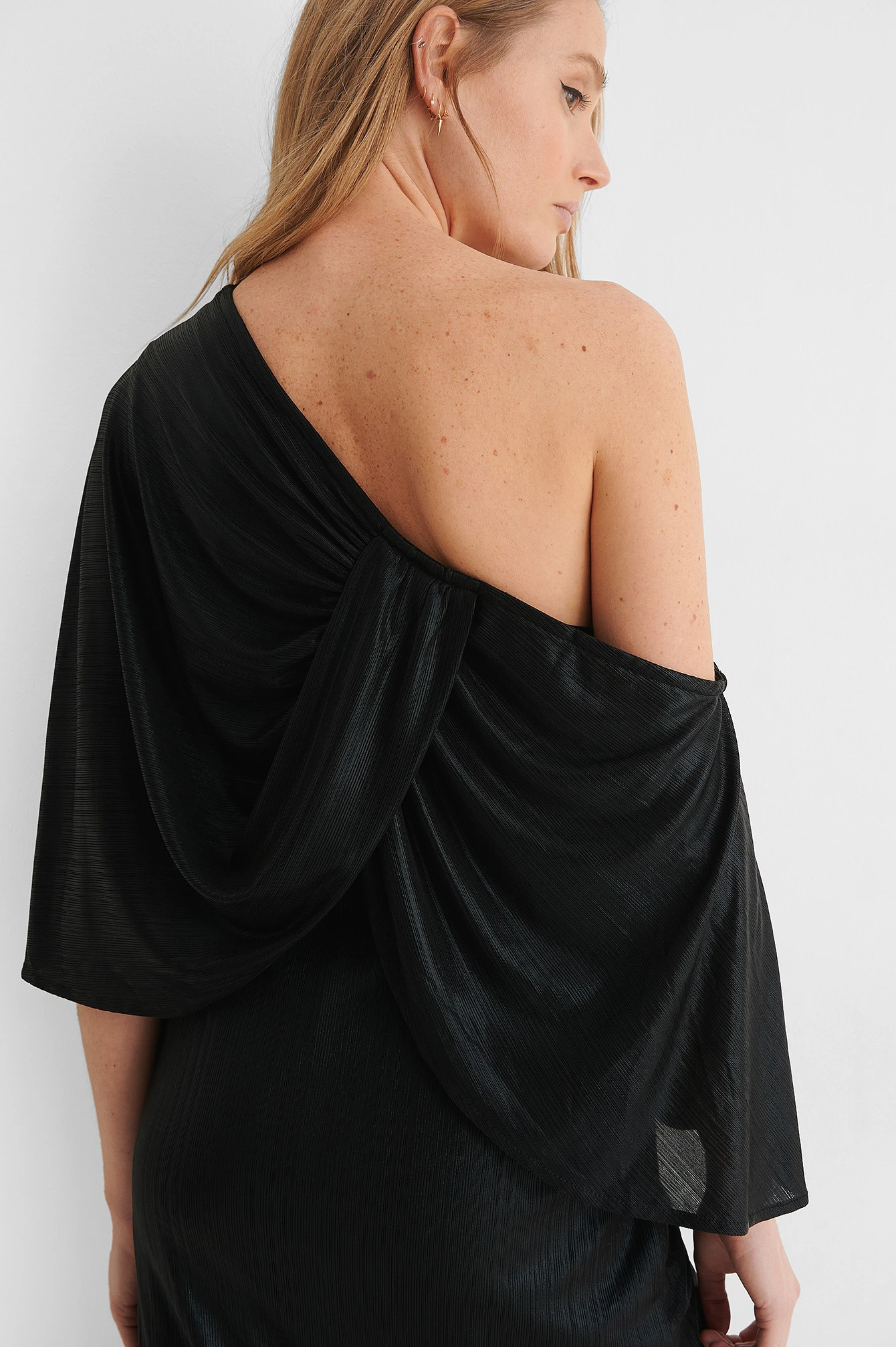 Robe Asymétrique – Image 10