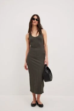 Robe Mi-longue à Côtes Irrégulières