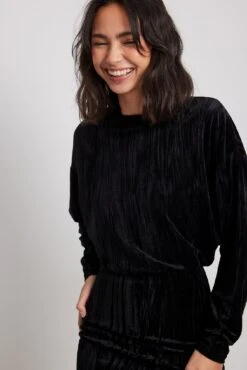 Robe Courte Ample En Velours