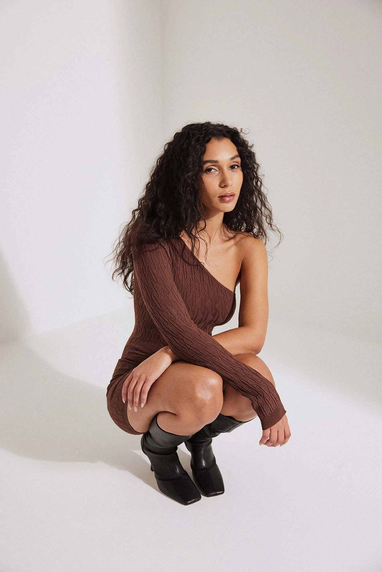 NA-KD Mini Robe Une Manche – Image 9