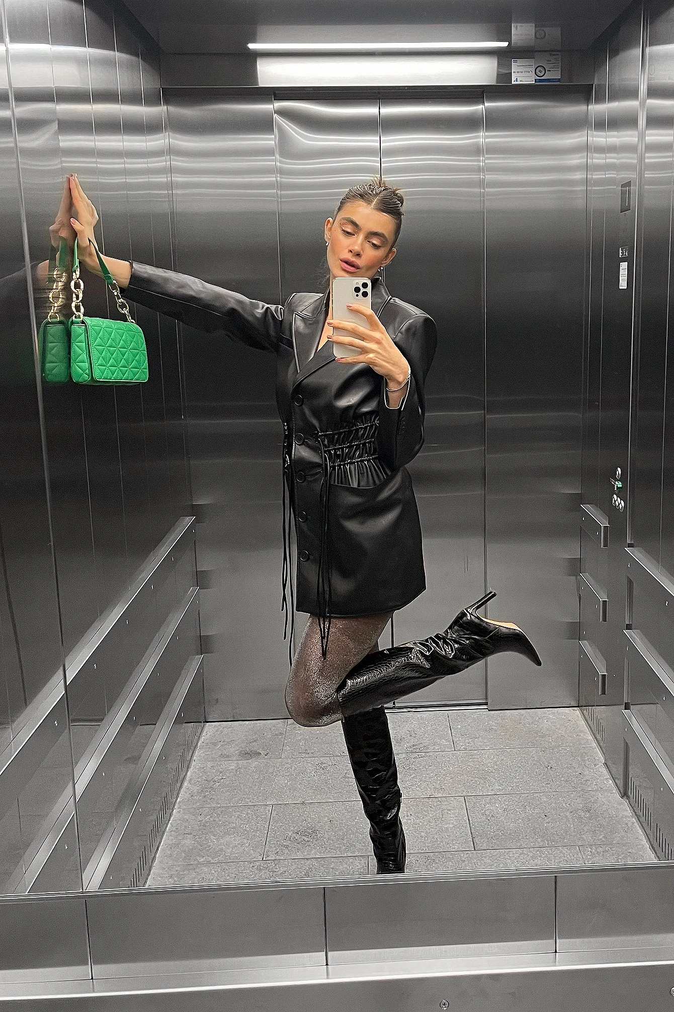 Robe Mini Faux Cuir – Image 2