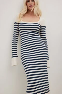 NA-KD Robe Longue En Maille à Rayures