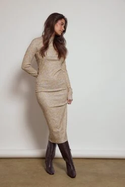 Robe Mi-longue à Structure