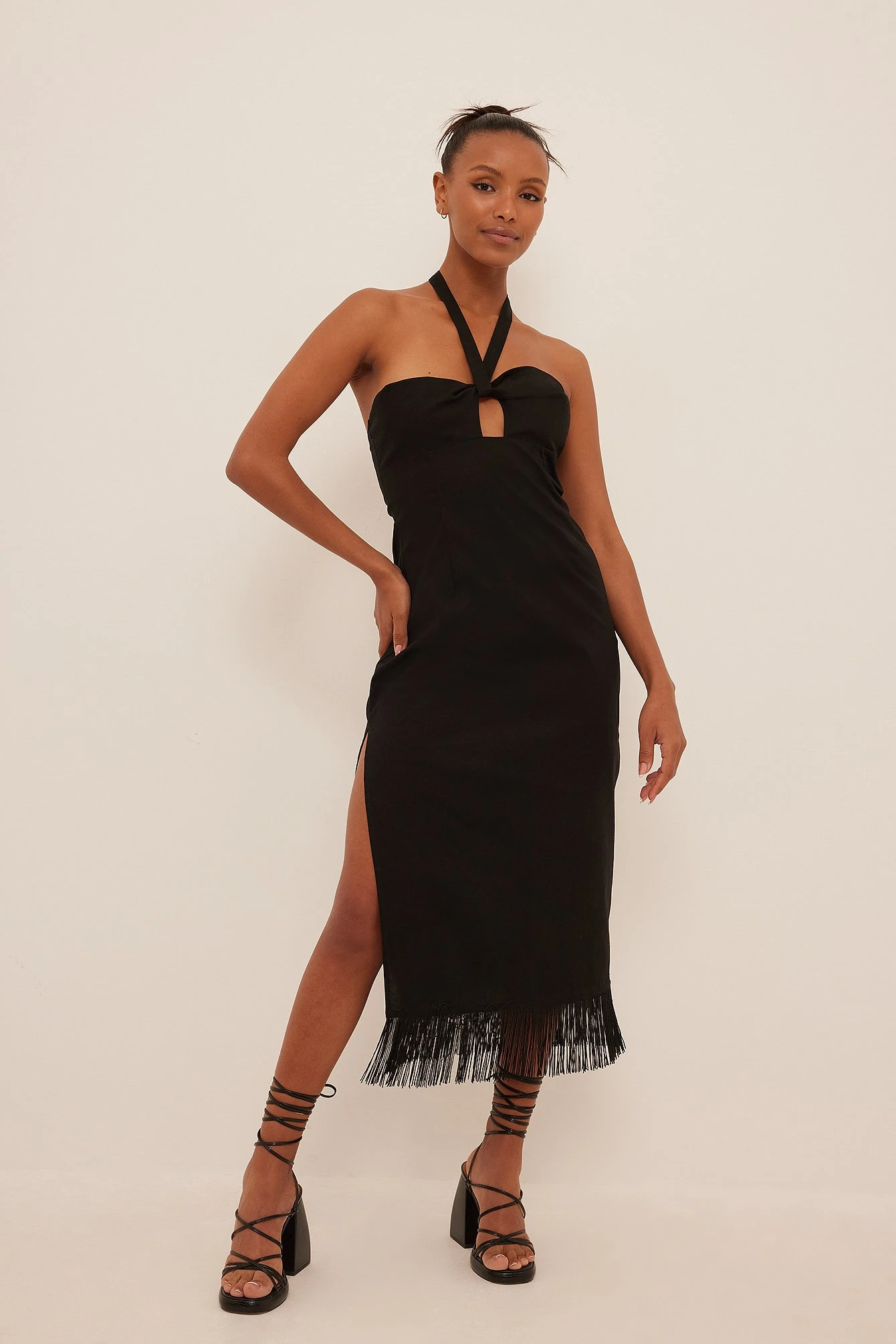 Robe Midi Torsadée – Image 2