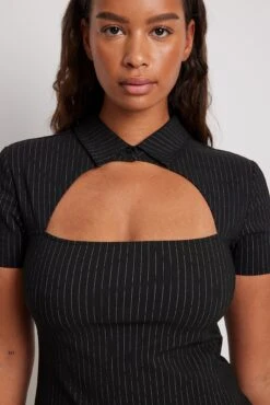 NA-KD Robe Courte à Découpes Et Fines Rayures