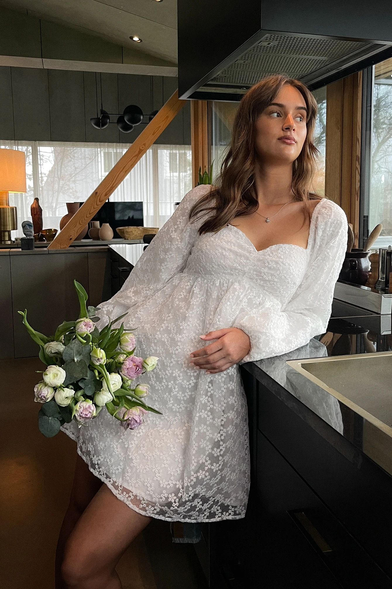 Robe Mini Froncée à Manches Bouffantes – Image 6