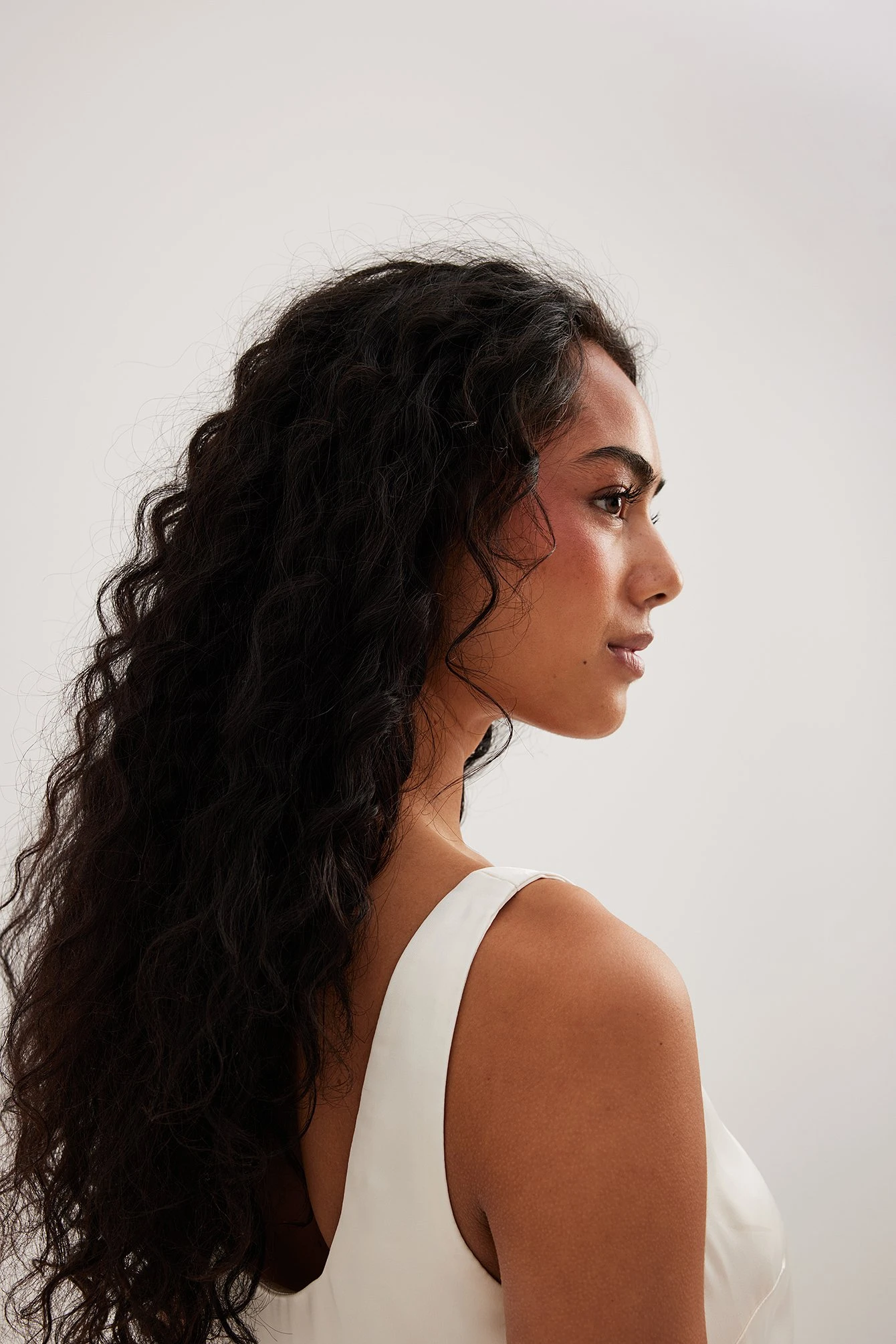 Maxi Robe Satin Droite – Image 11