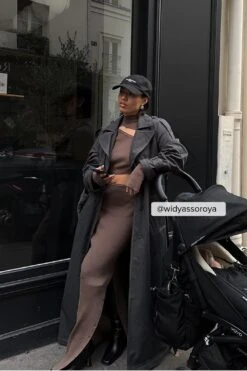 Robe En Maille à Découpe